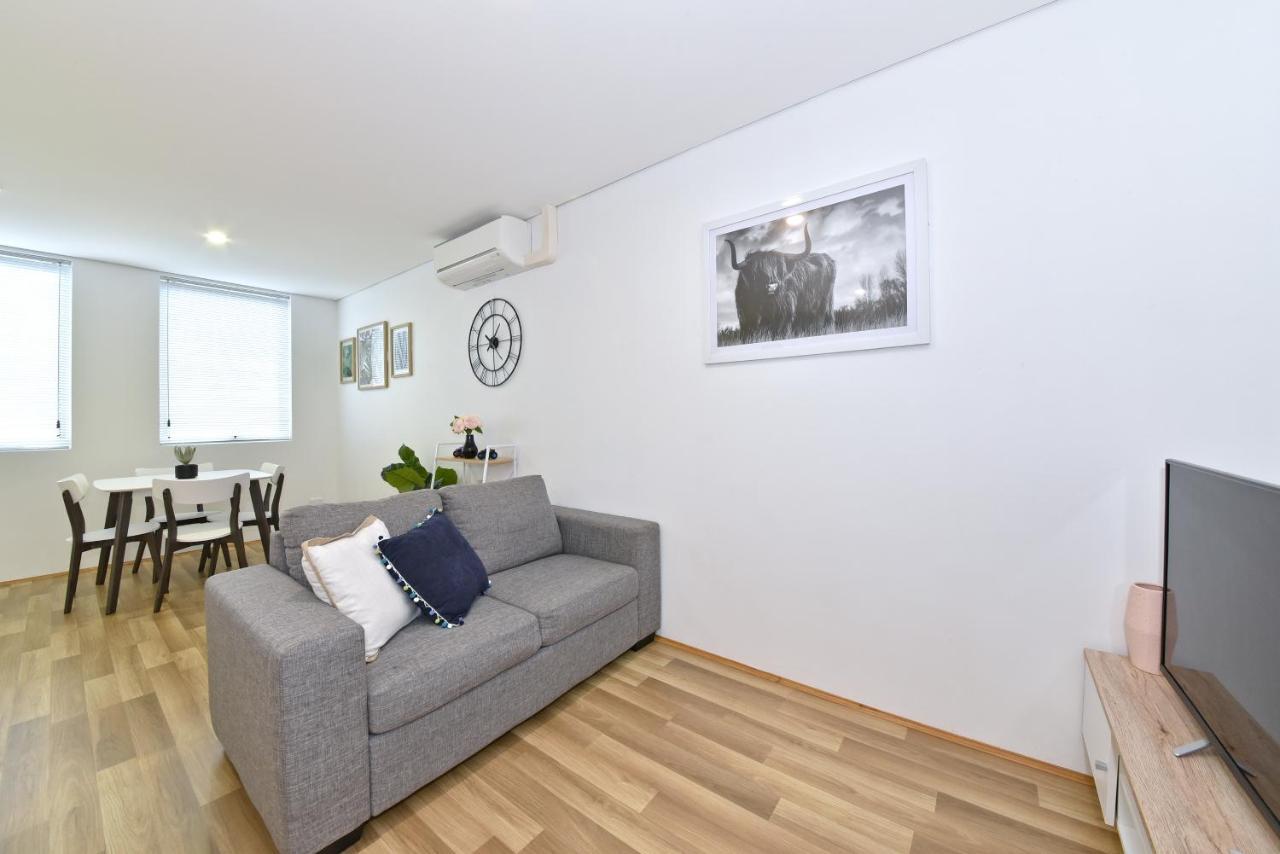 2X2 Modern Apartment Near Airport And City เพิร์ท ภายนอก รูปภาพ