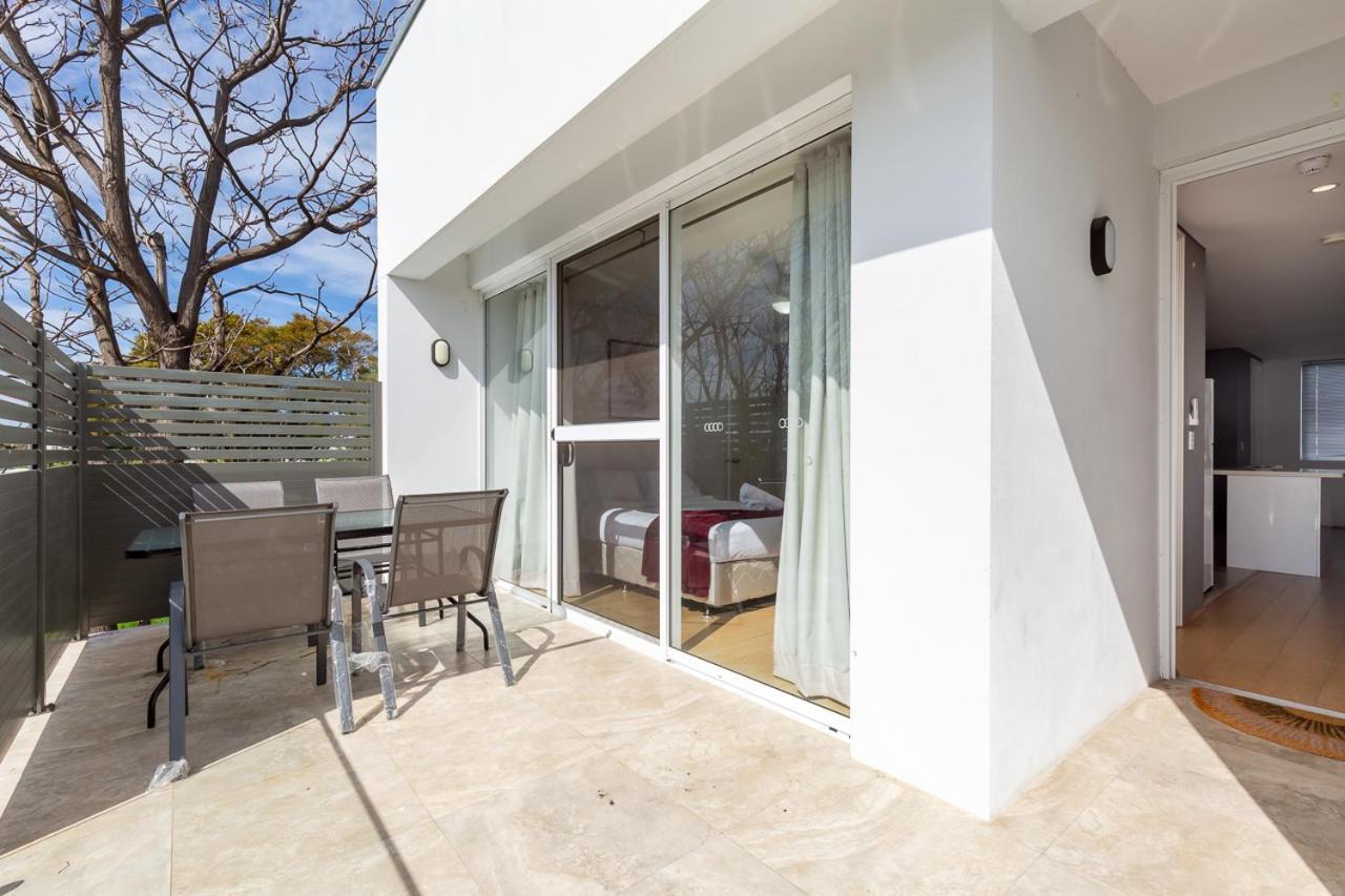 2X2 Modern Apartment Near Airport And City เพิร์ท ภายนอก รูปภาพ