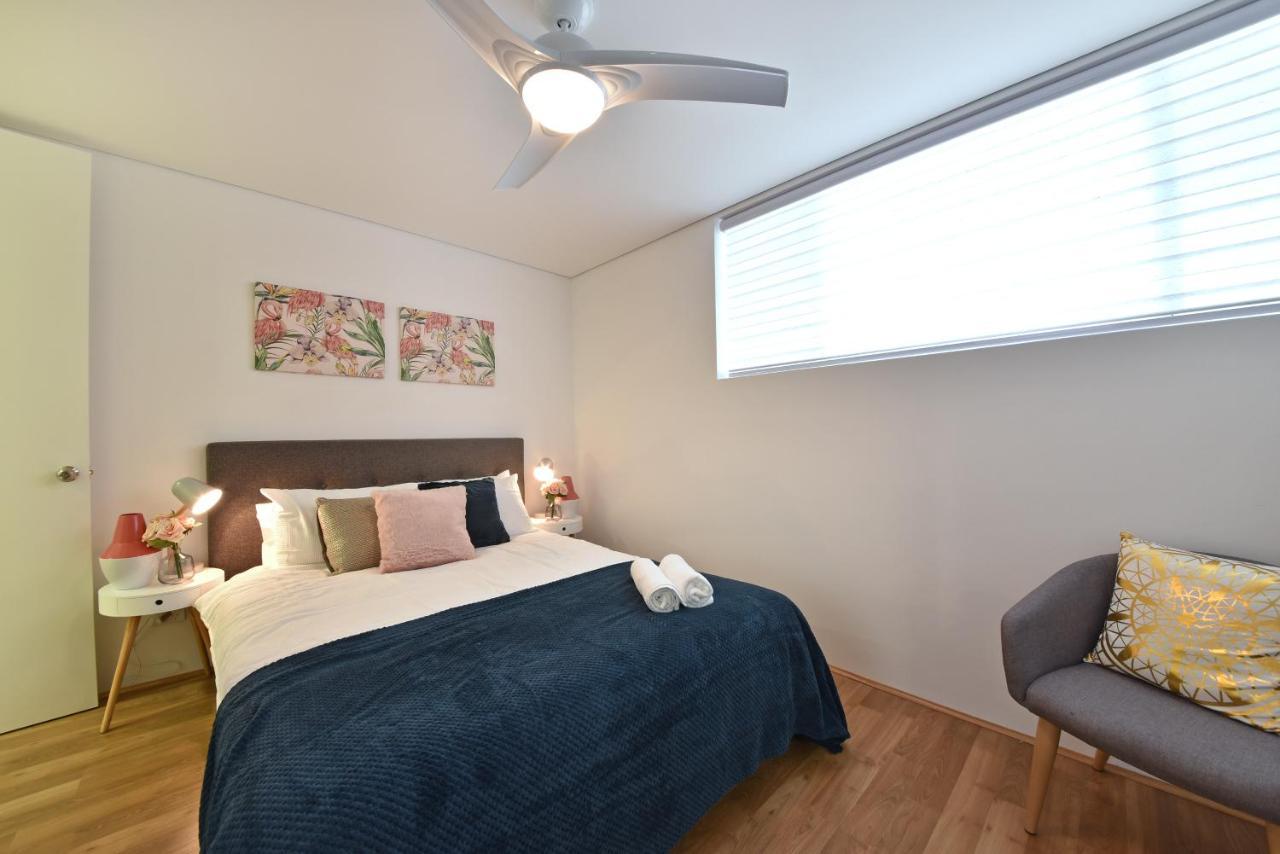 2X2 Modern Apartment Near Airport And City เพิร์ท ภายนอก รูปภาพ