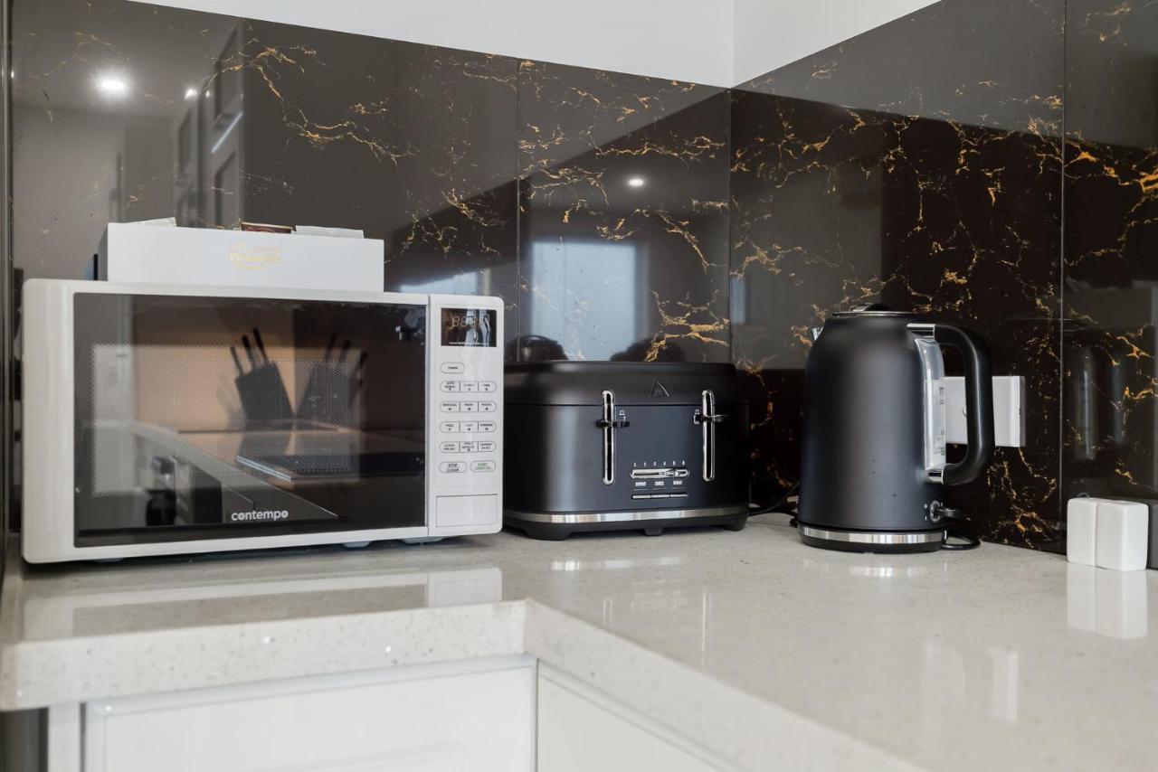 2X2 Modern Apartment Near Airport And City เพิร์ท ภายนอก รูปภาพ