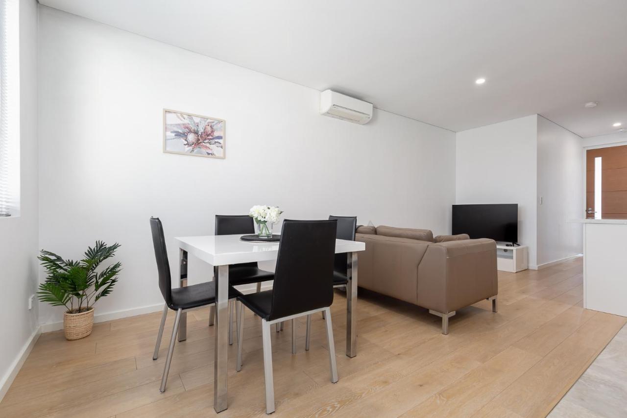 2X2 Modern Apartment Near Airport And City เพิร์ท ภายนอก รูปภาพ