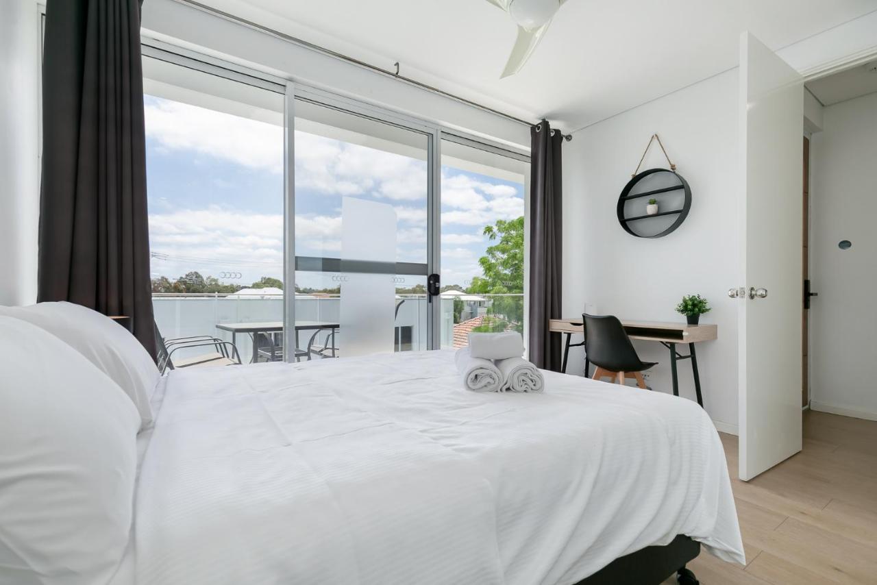 2X2 Modern Apartment Near Airport And City เพิร์ท ภายนอก รูปภาพ